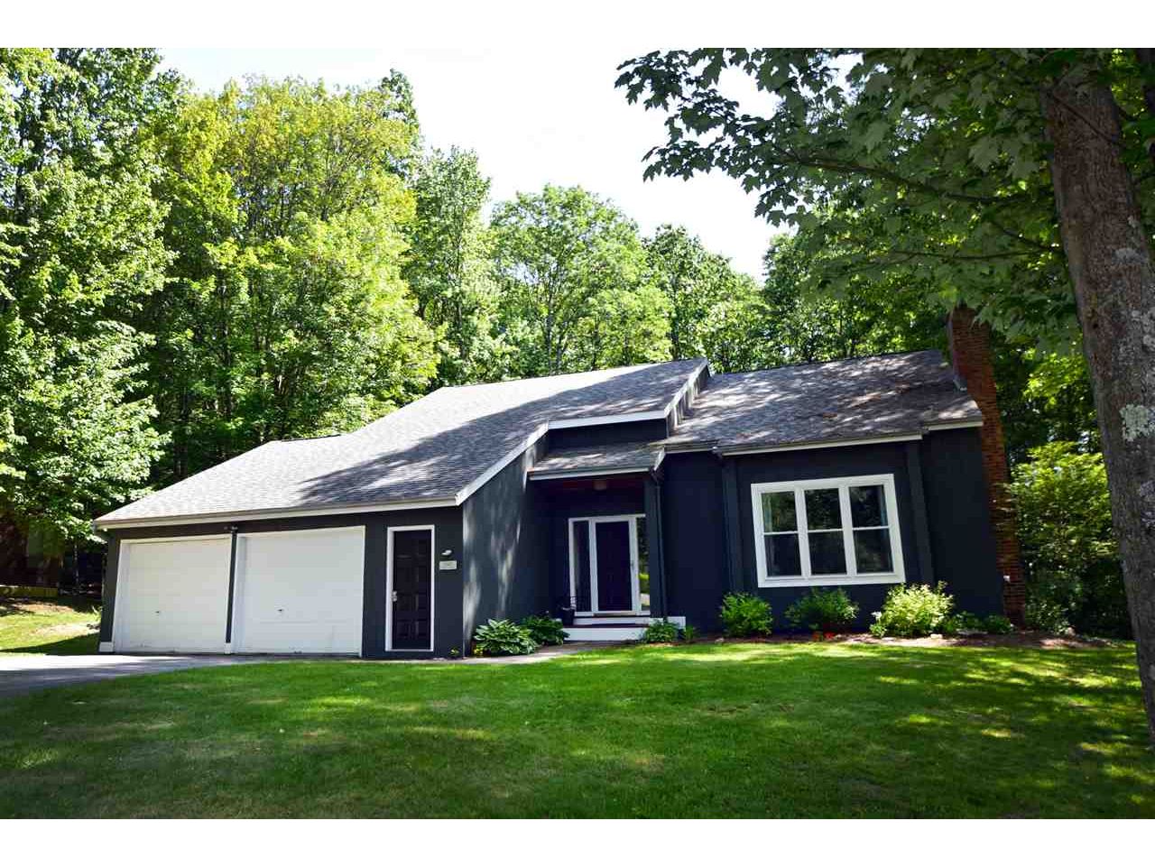 52 Briar Lane