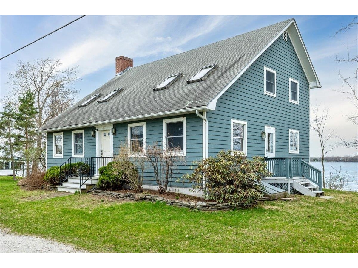 52 Lakewood Drive