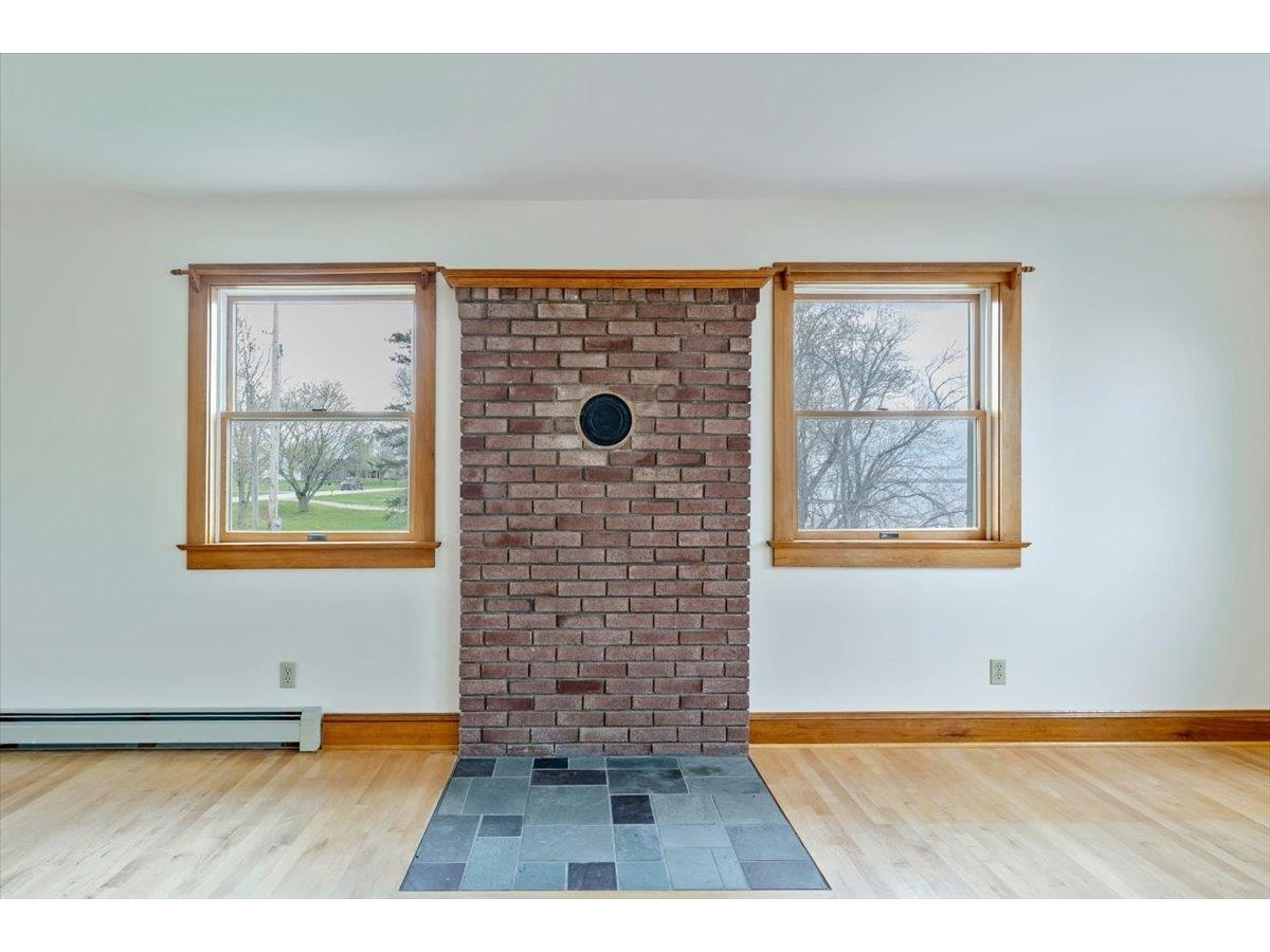 52 Lakewood Drive