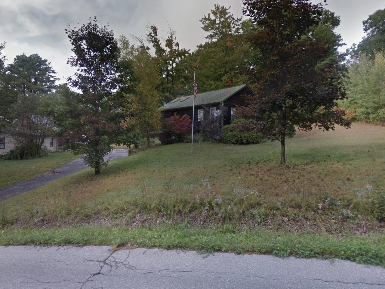 52 Pinecrest Drive