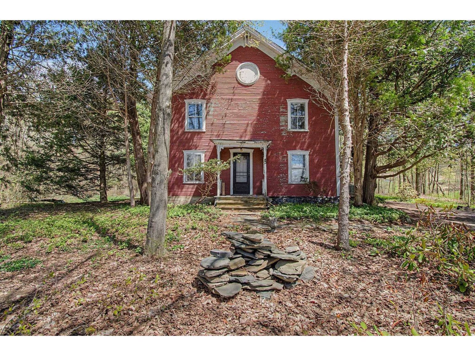 52 Weed Road