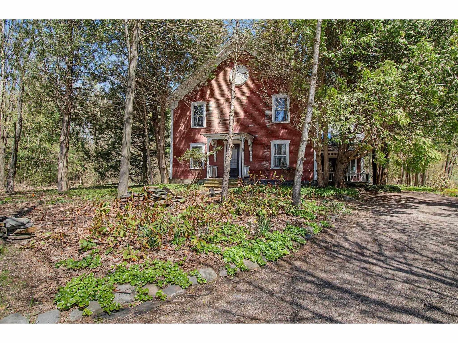 52 Weed Road