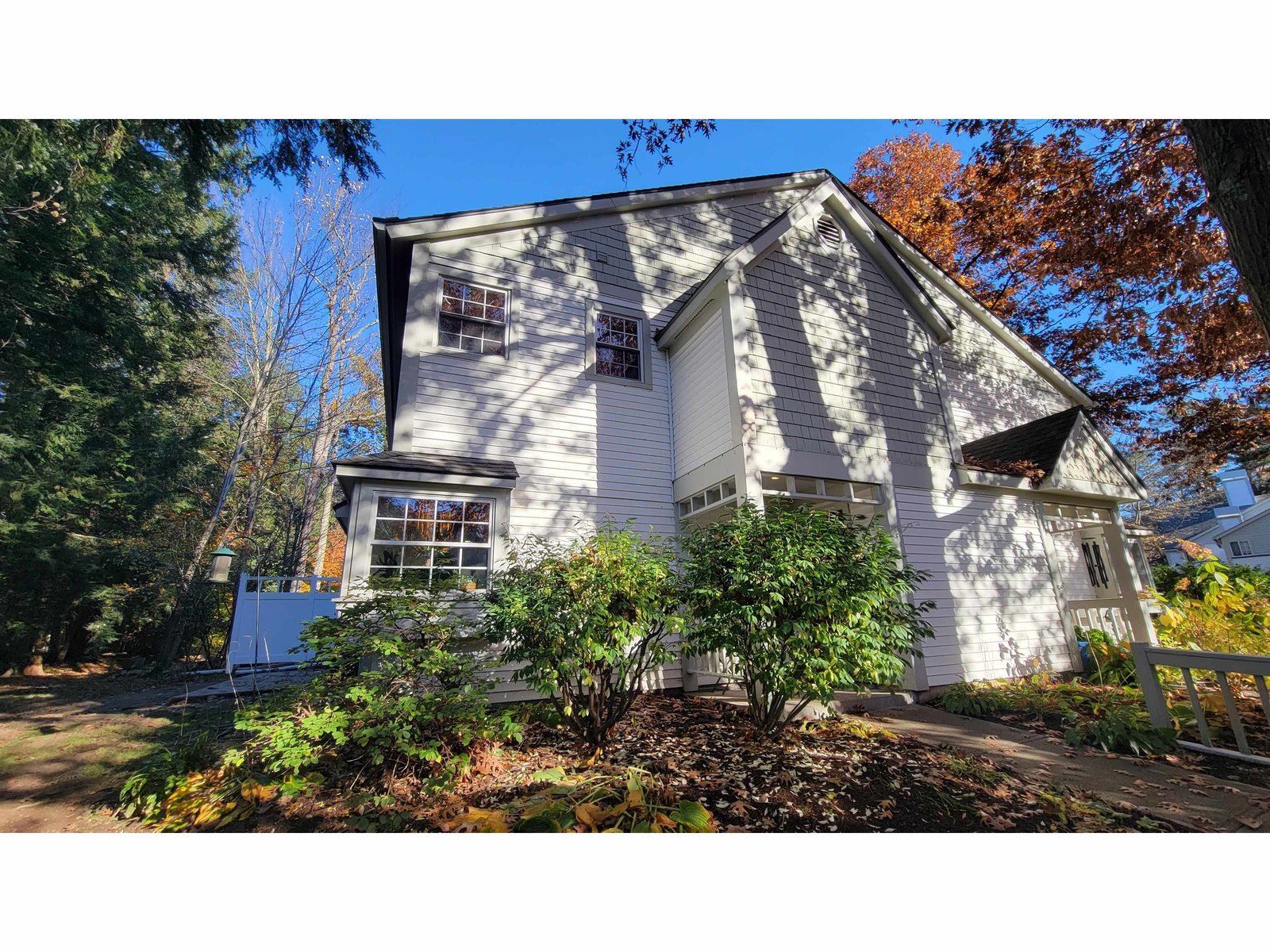 52 Winding Brook Drive, South Burlington