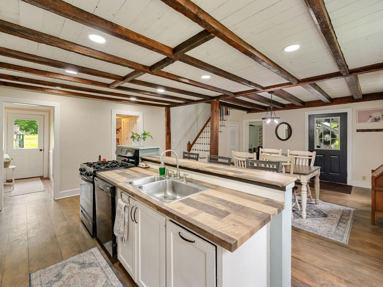 523 Little Chicago Road