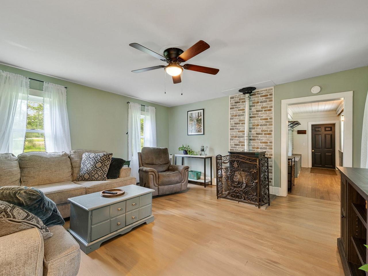 523 Little Chicago Road