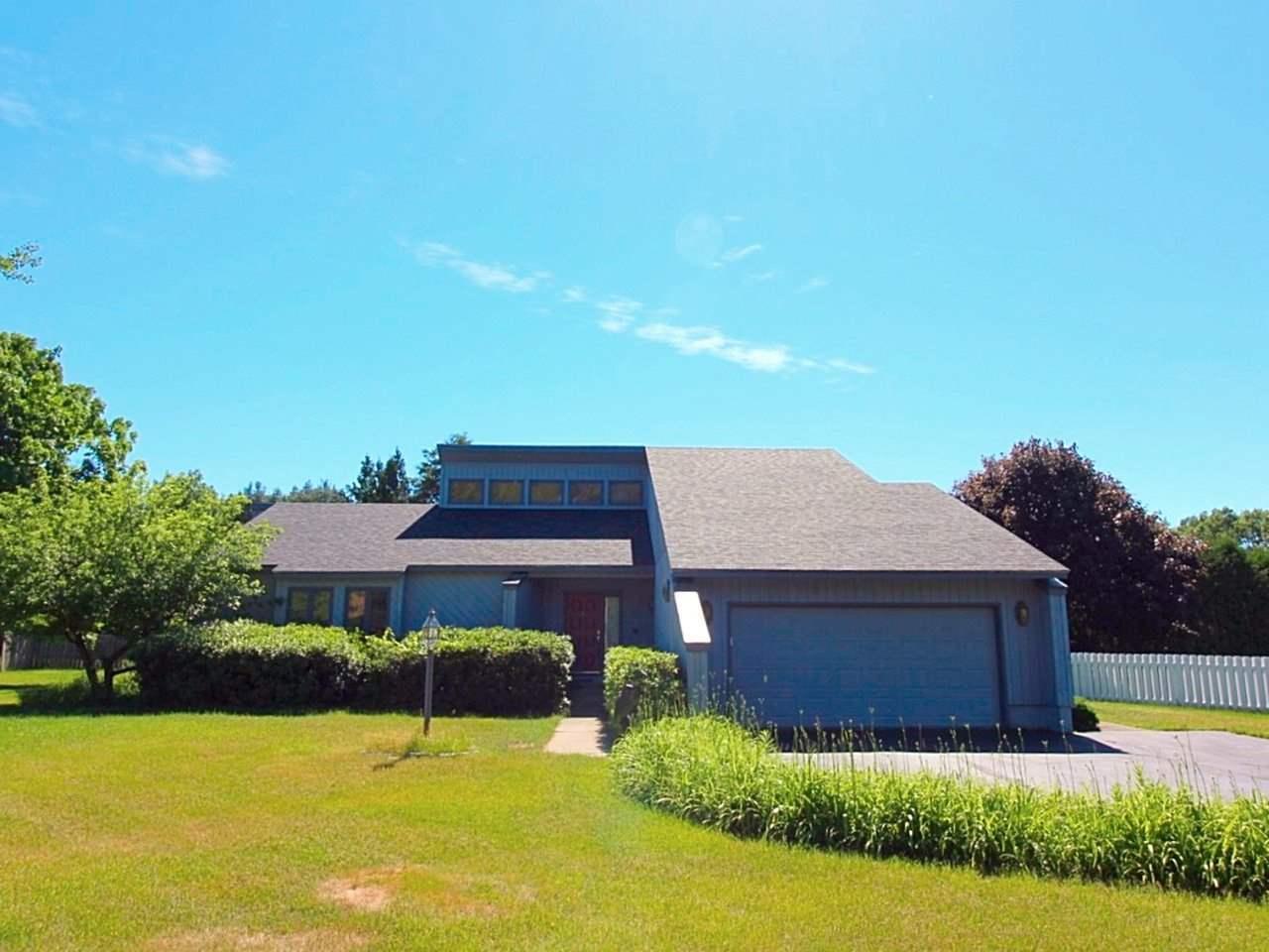 523 South Bay Circle