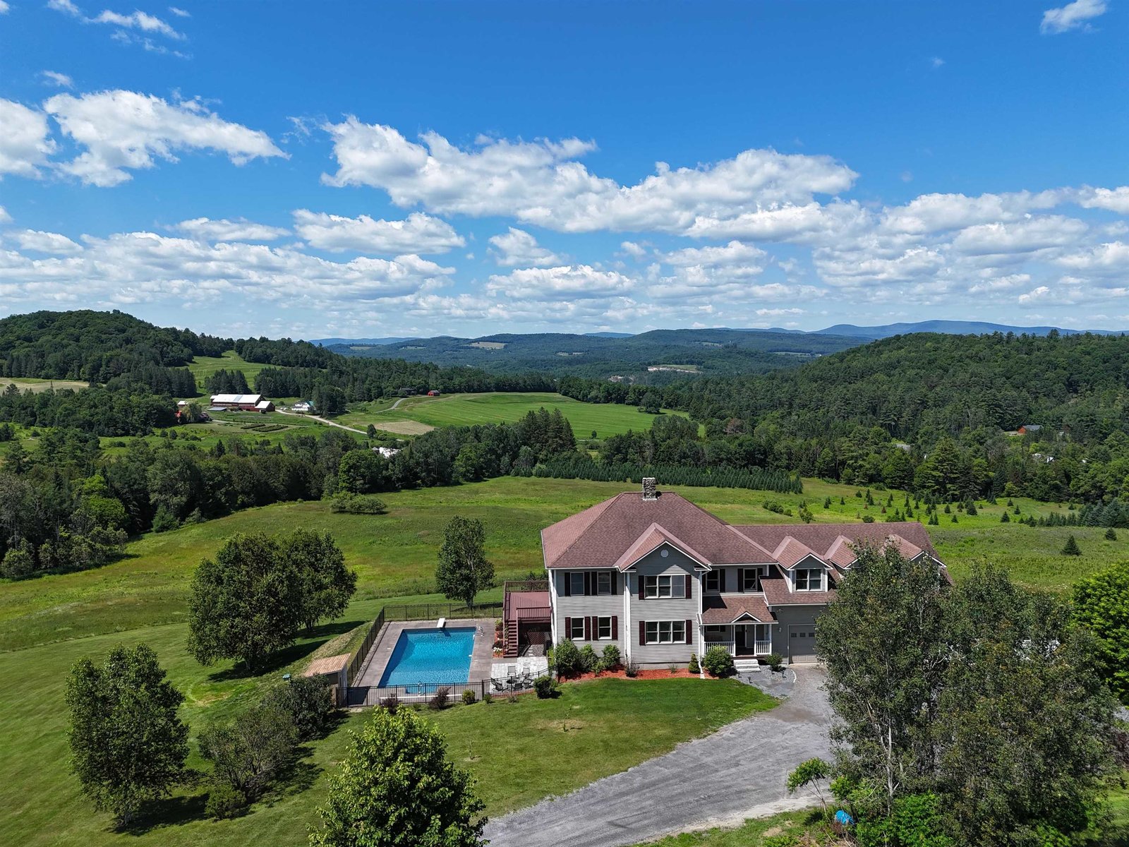 525 Sheldon Brook Road