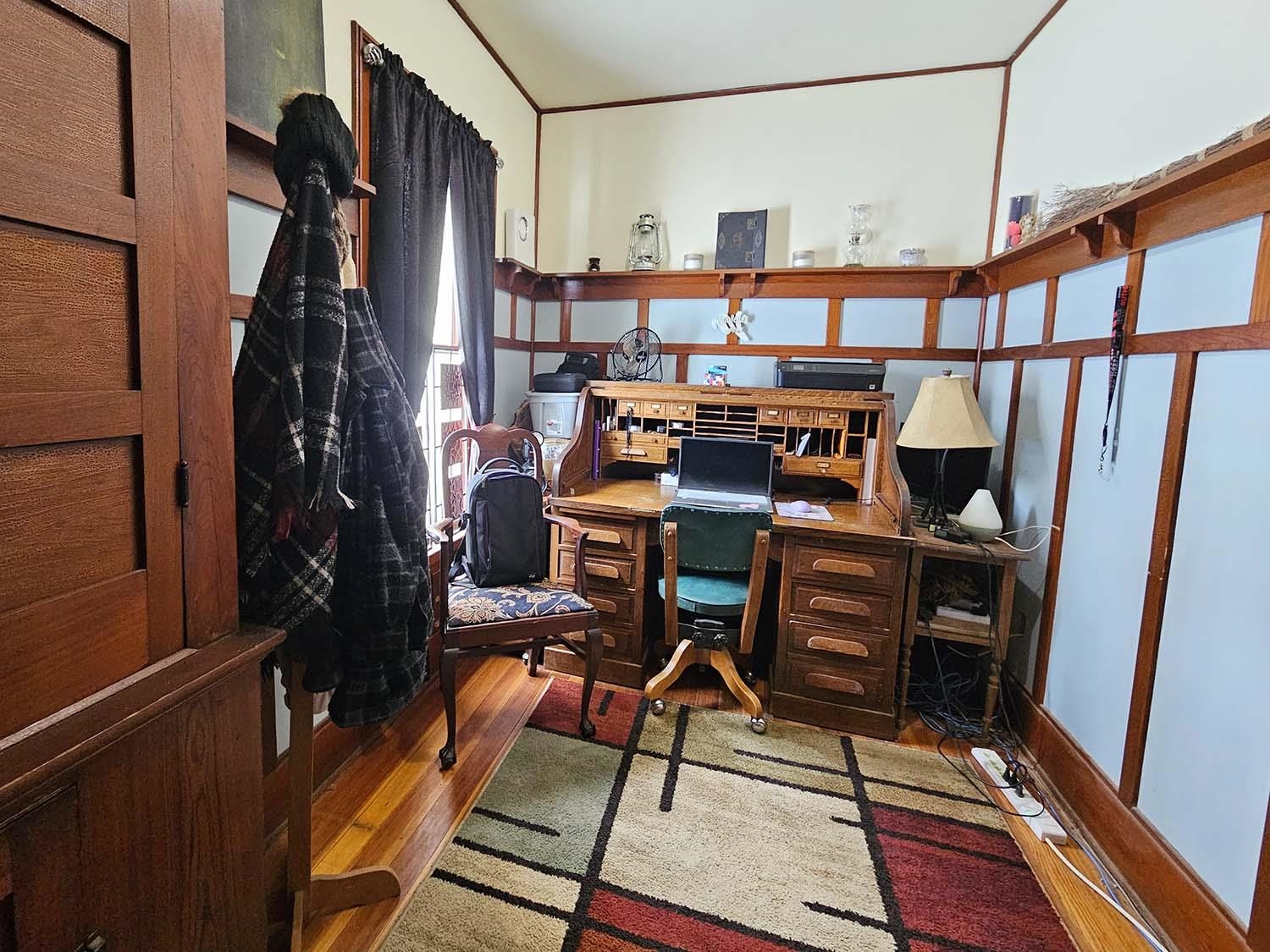1st Floor Office