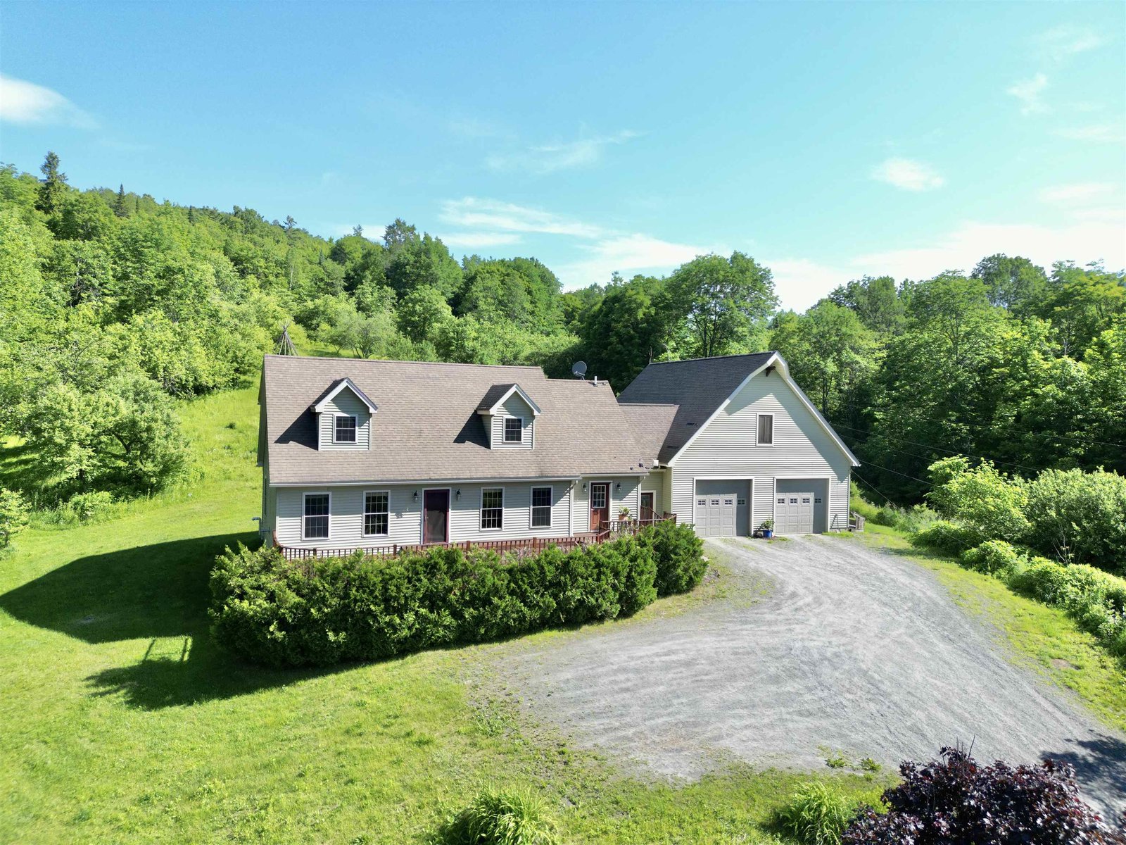527 Mud Hollow Road, Kirby
