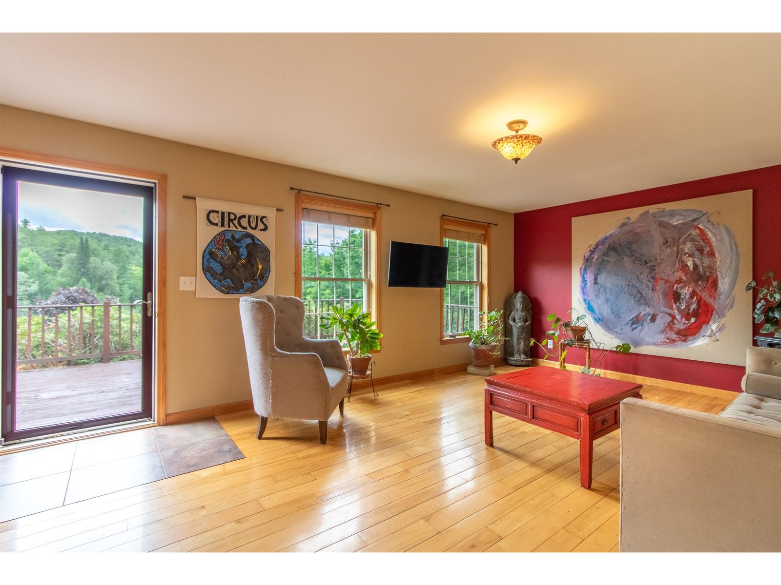 527 Mud Hollow Road