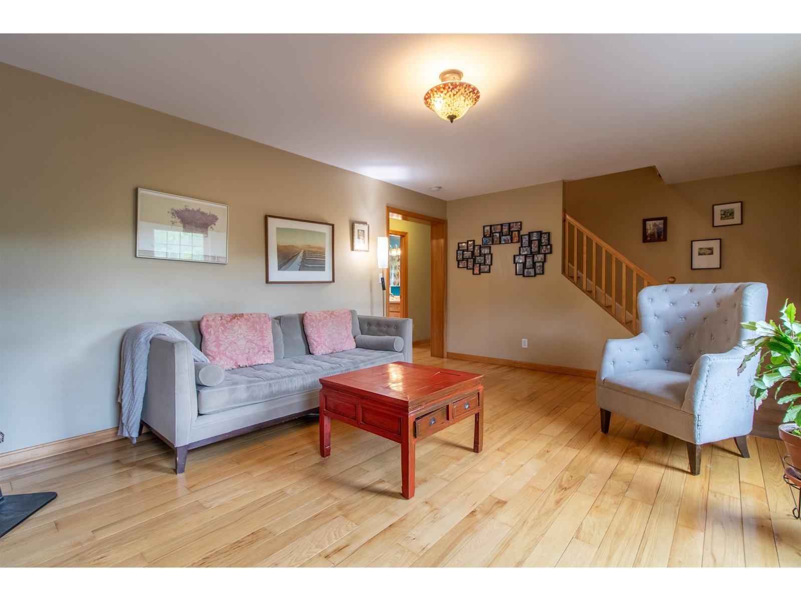 527 Mud Hollow Road