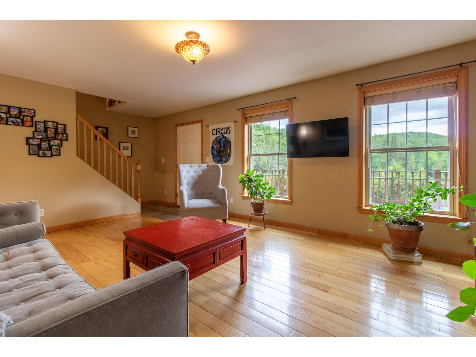 527 Mud Hollow Road