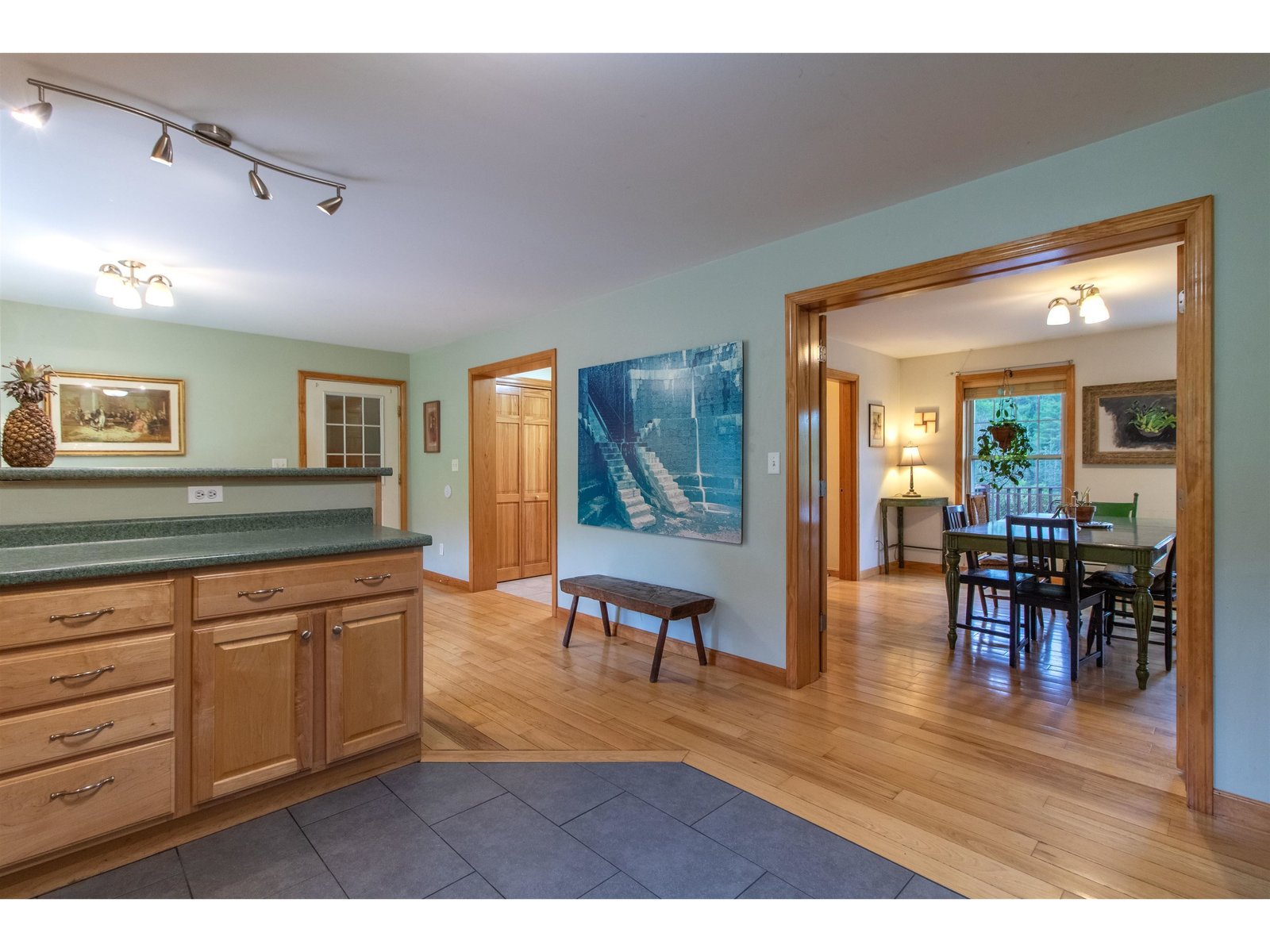 527 Mud Hollow Road