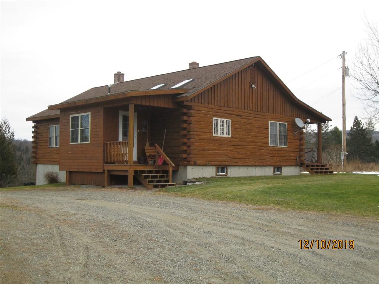 5274 Willoughby Lake Road
