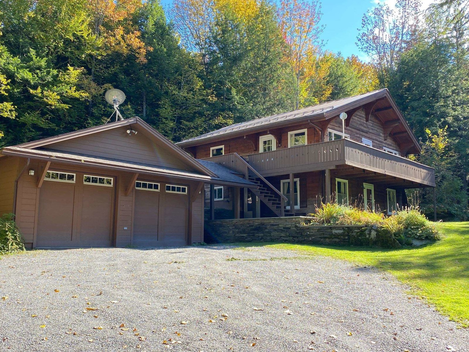 528 Pinnacle Road