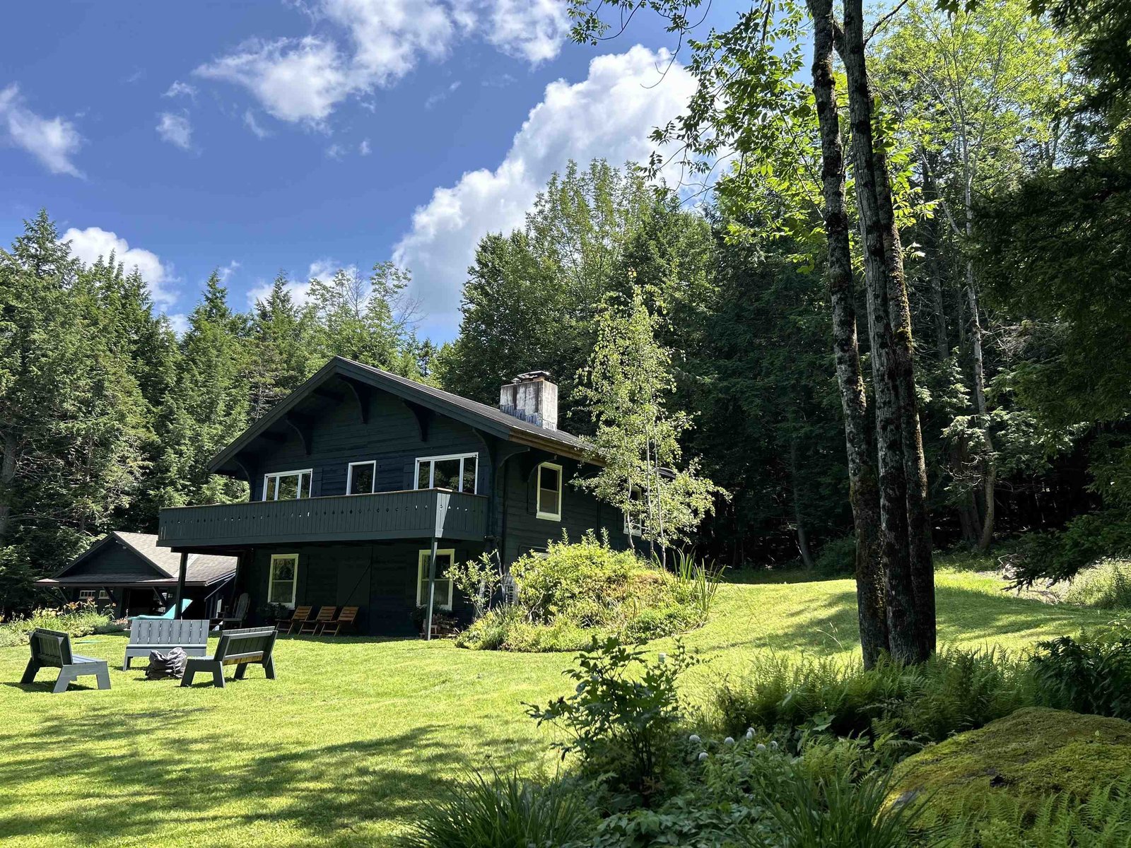 528 Pinnacle Road