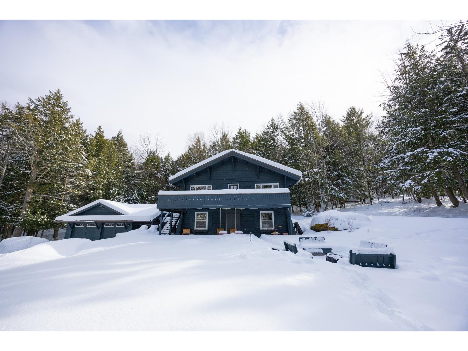 528 Pinnacle Road