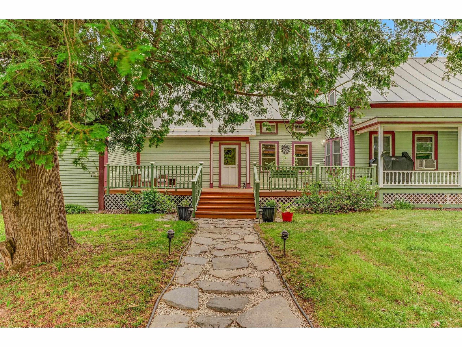 5294 Main S Street