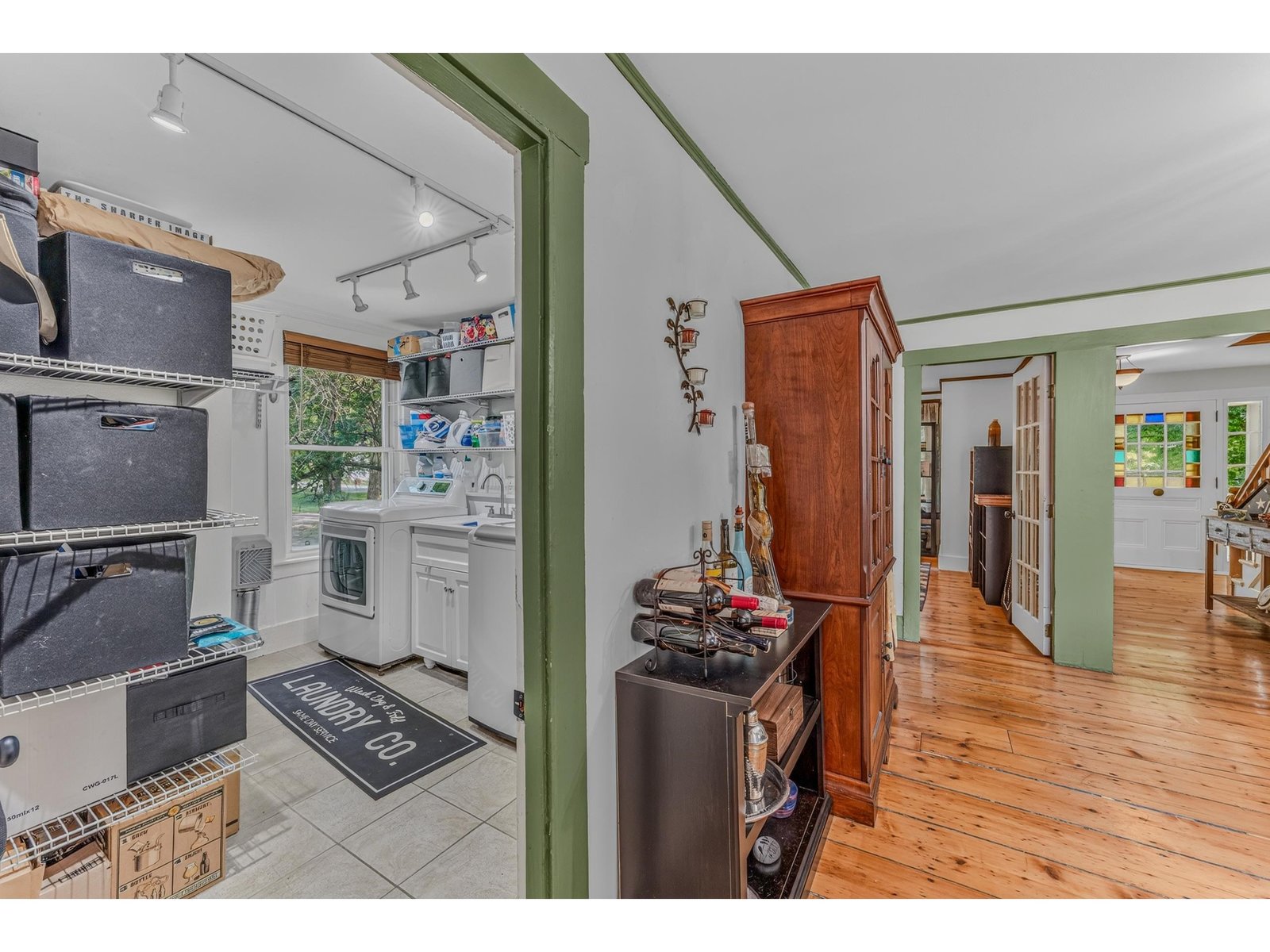 5294 Main S Street