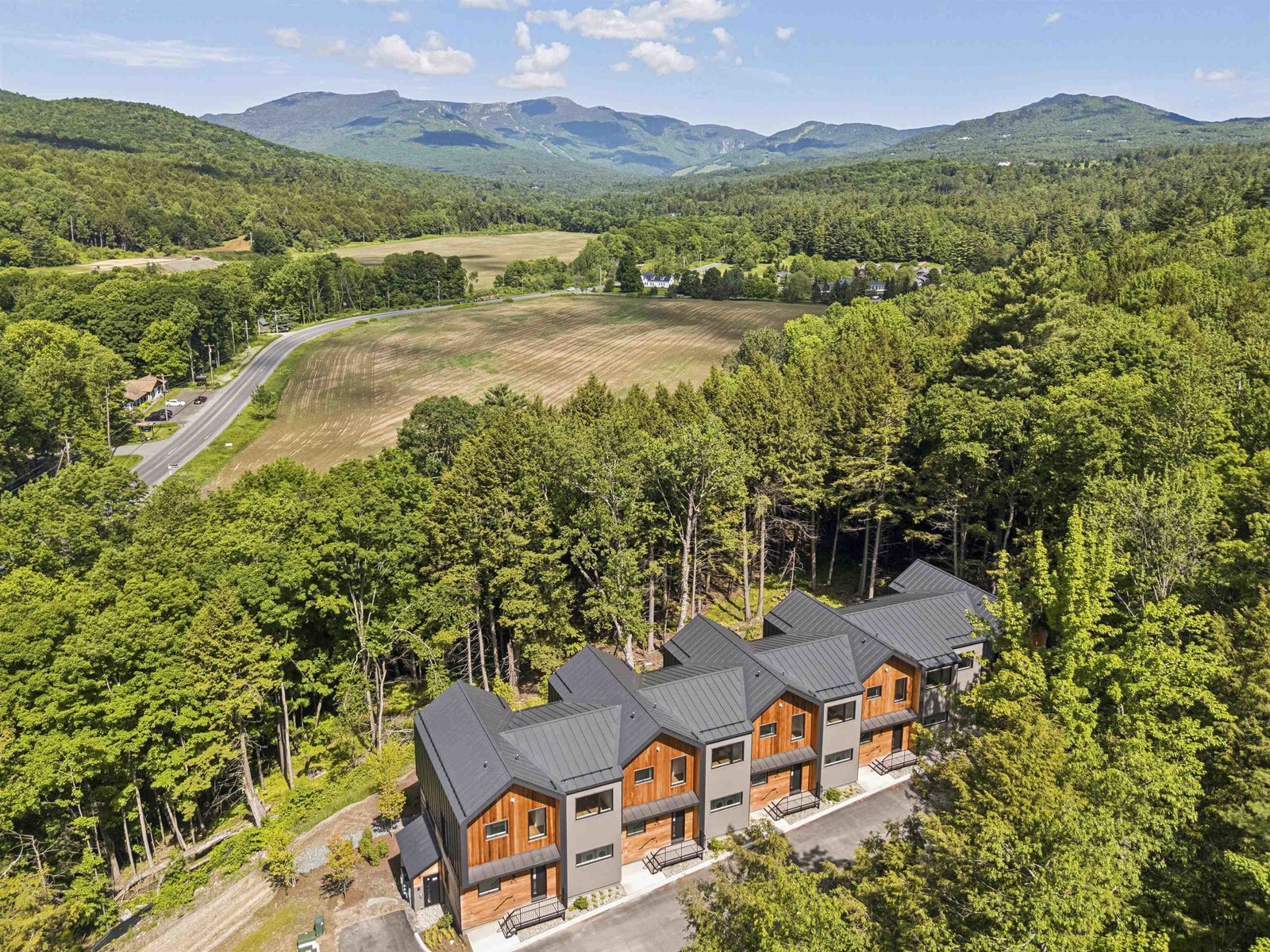 52B Slate Hill Road, Unit 8