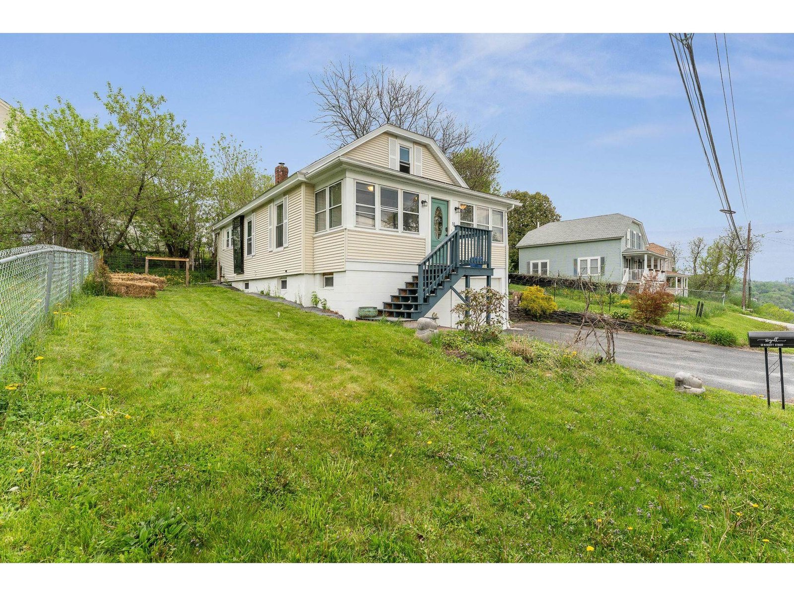 53 Bassett Street