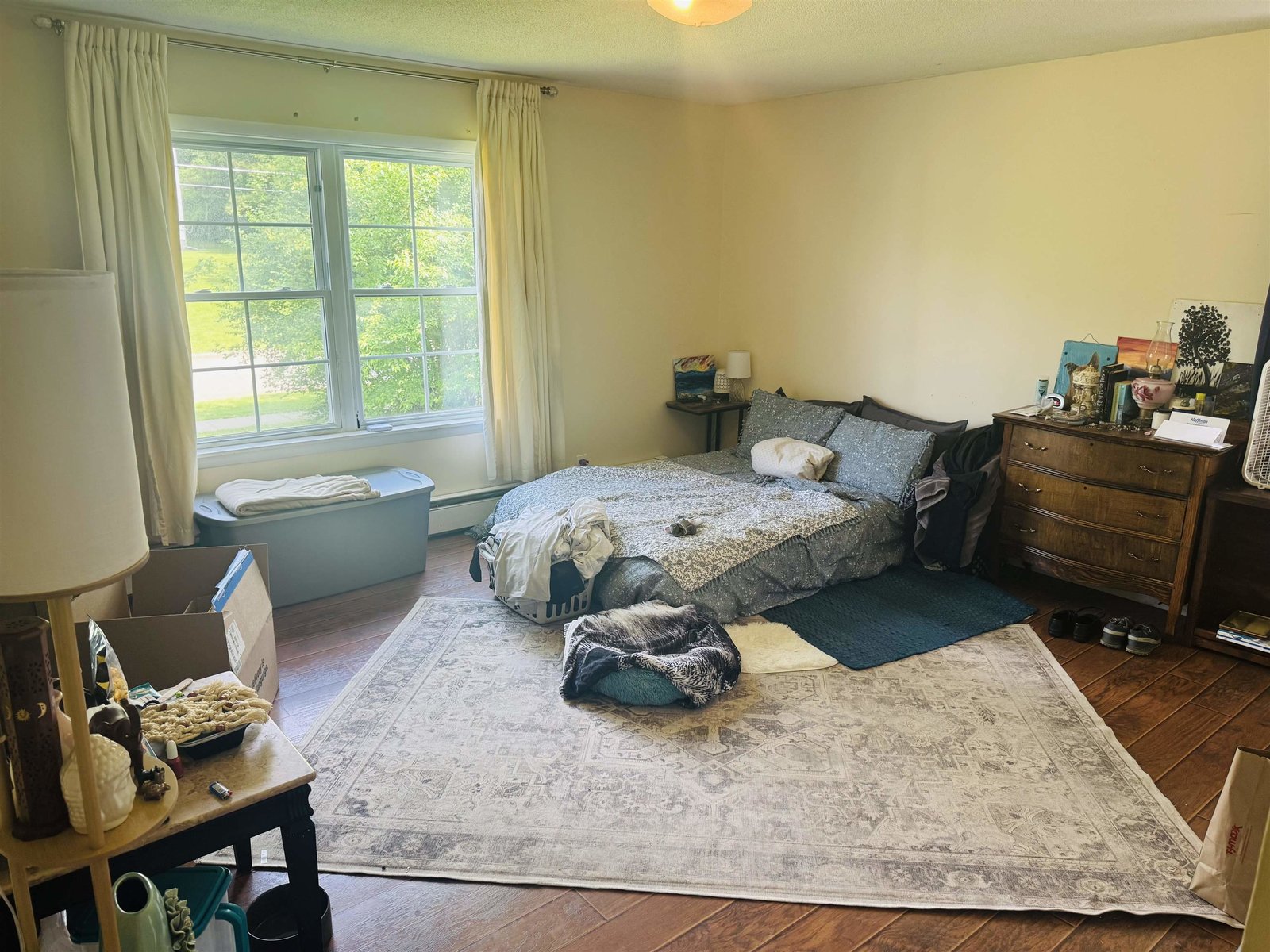 Full Bath on Main Floor w/Laundry