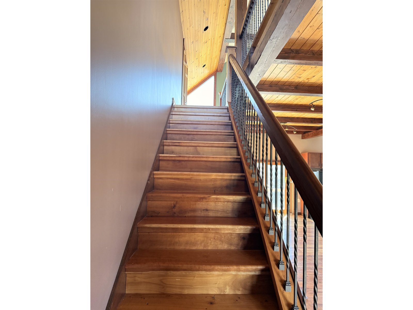 Stairs to MBR