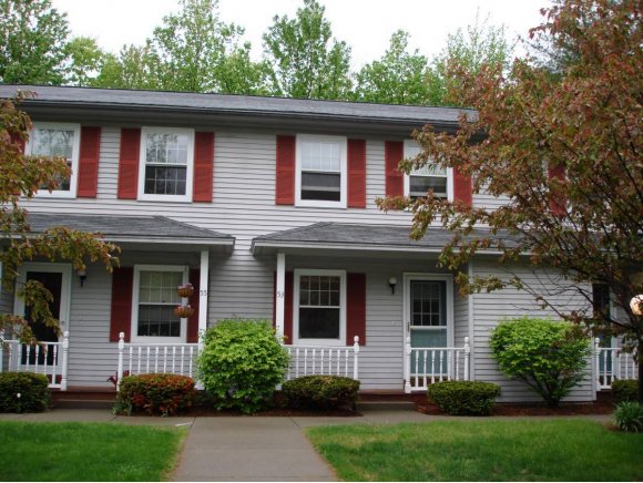 53 Kim Ln, Unit 53