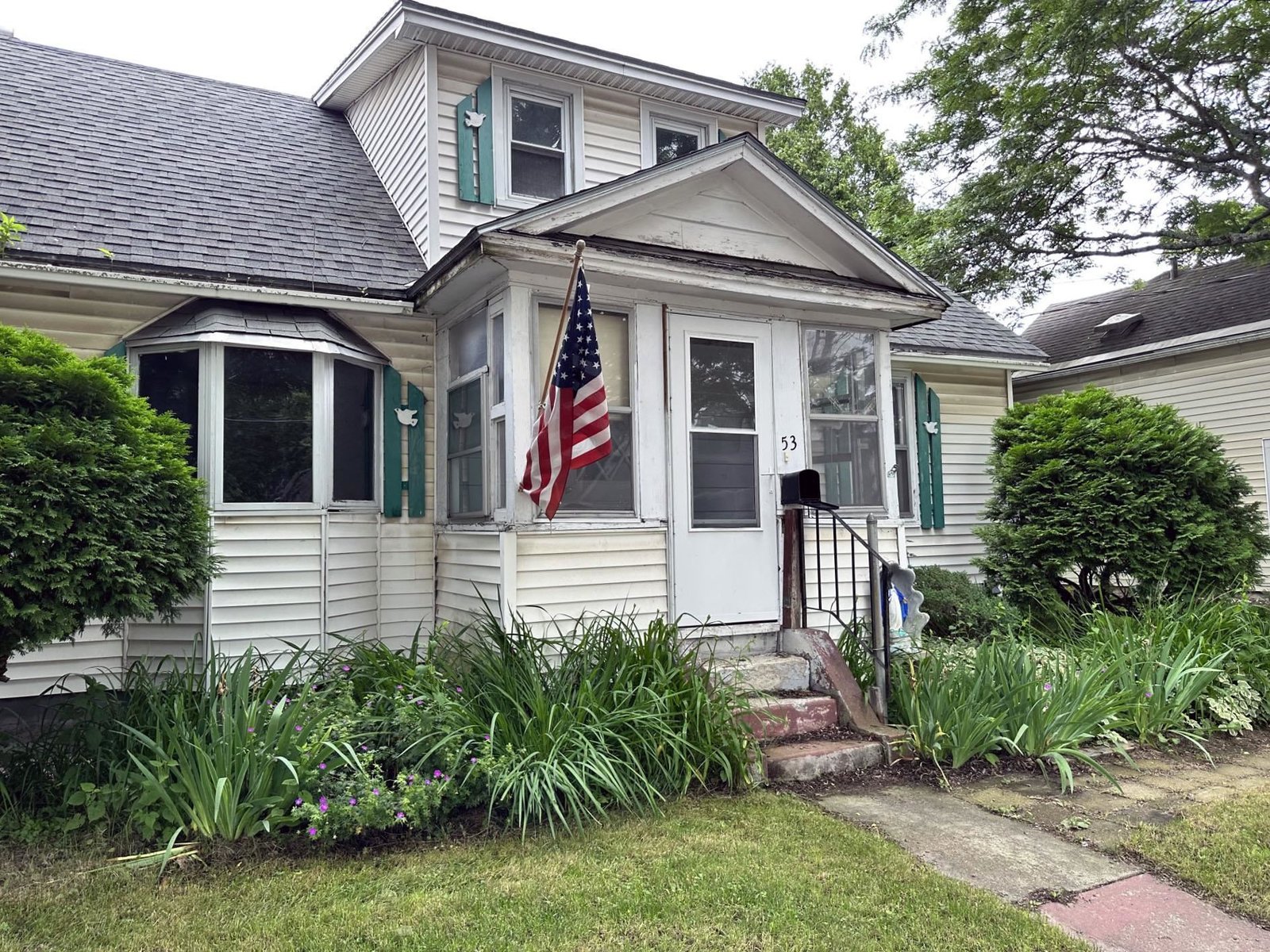 53 LaFountain Street