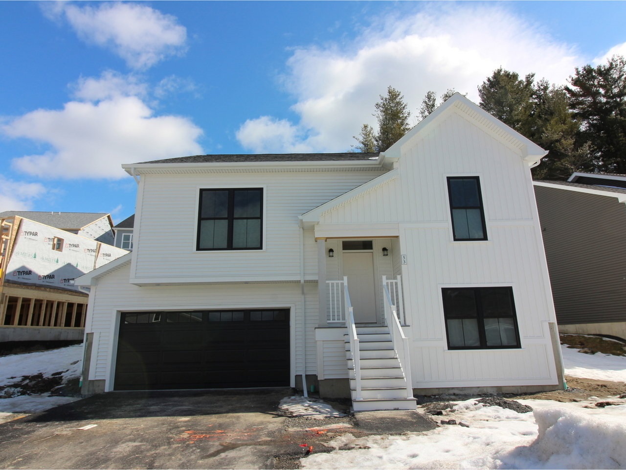 53 Ledge Way