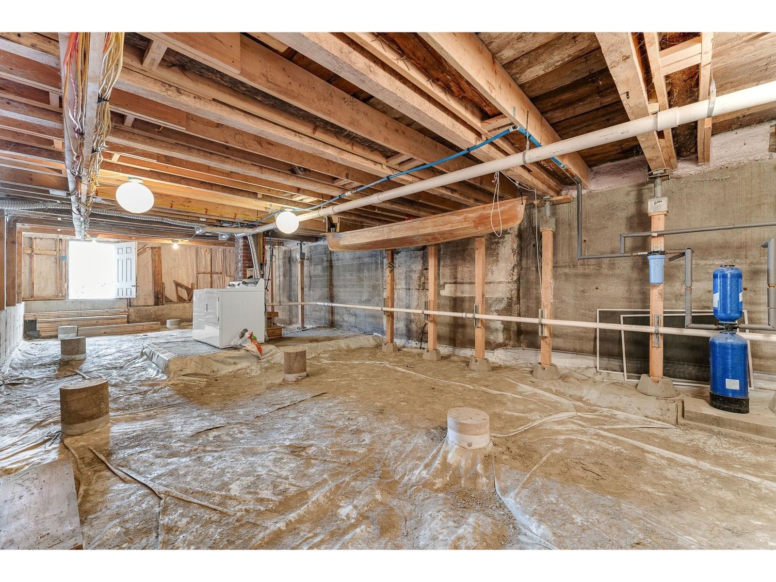 Modern concrete foundation