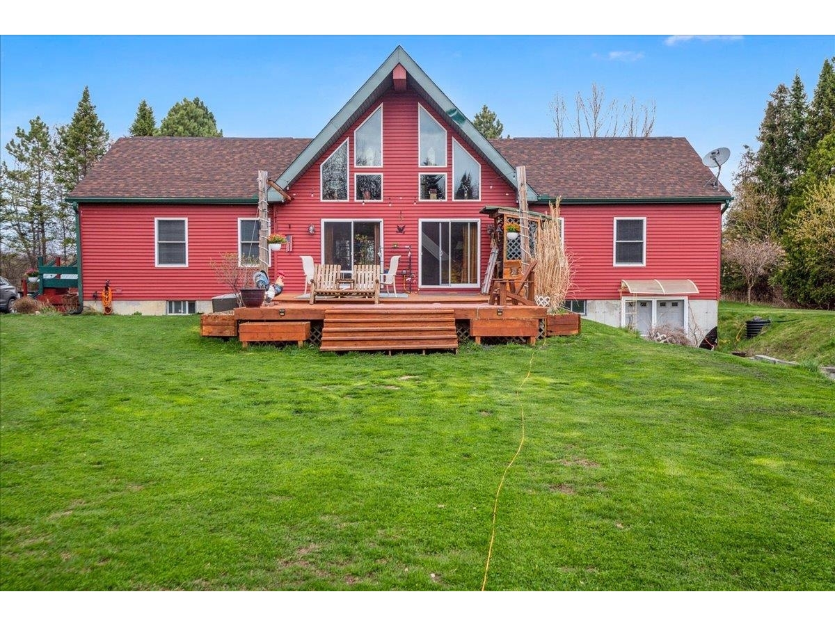53 Moccasin Avenue