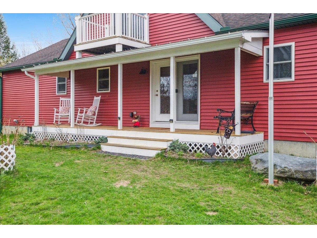 53 Moccasin Avenue