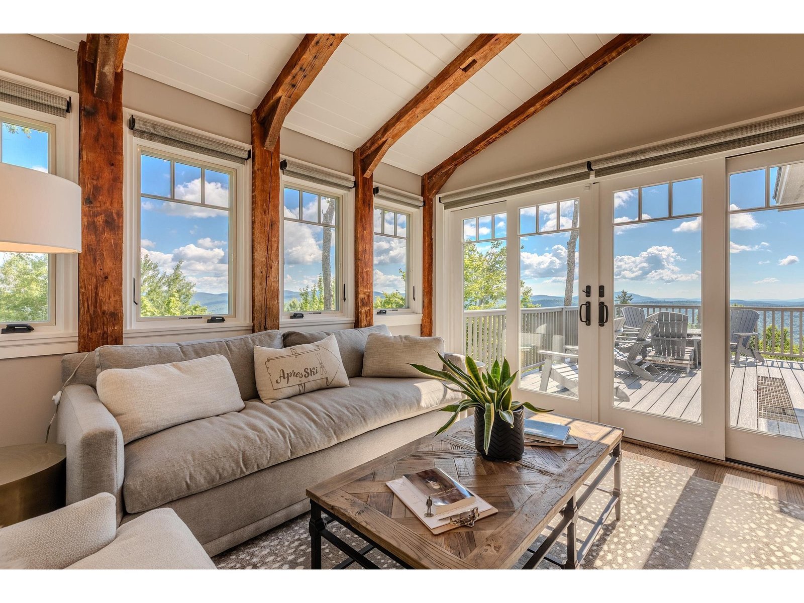 Sunroom with natural light