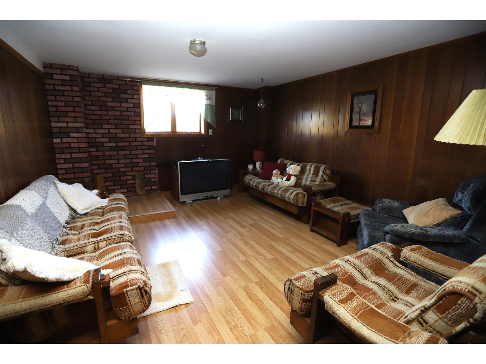Den (lower level)
