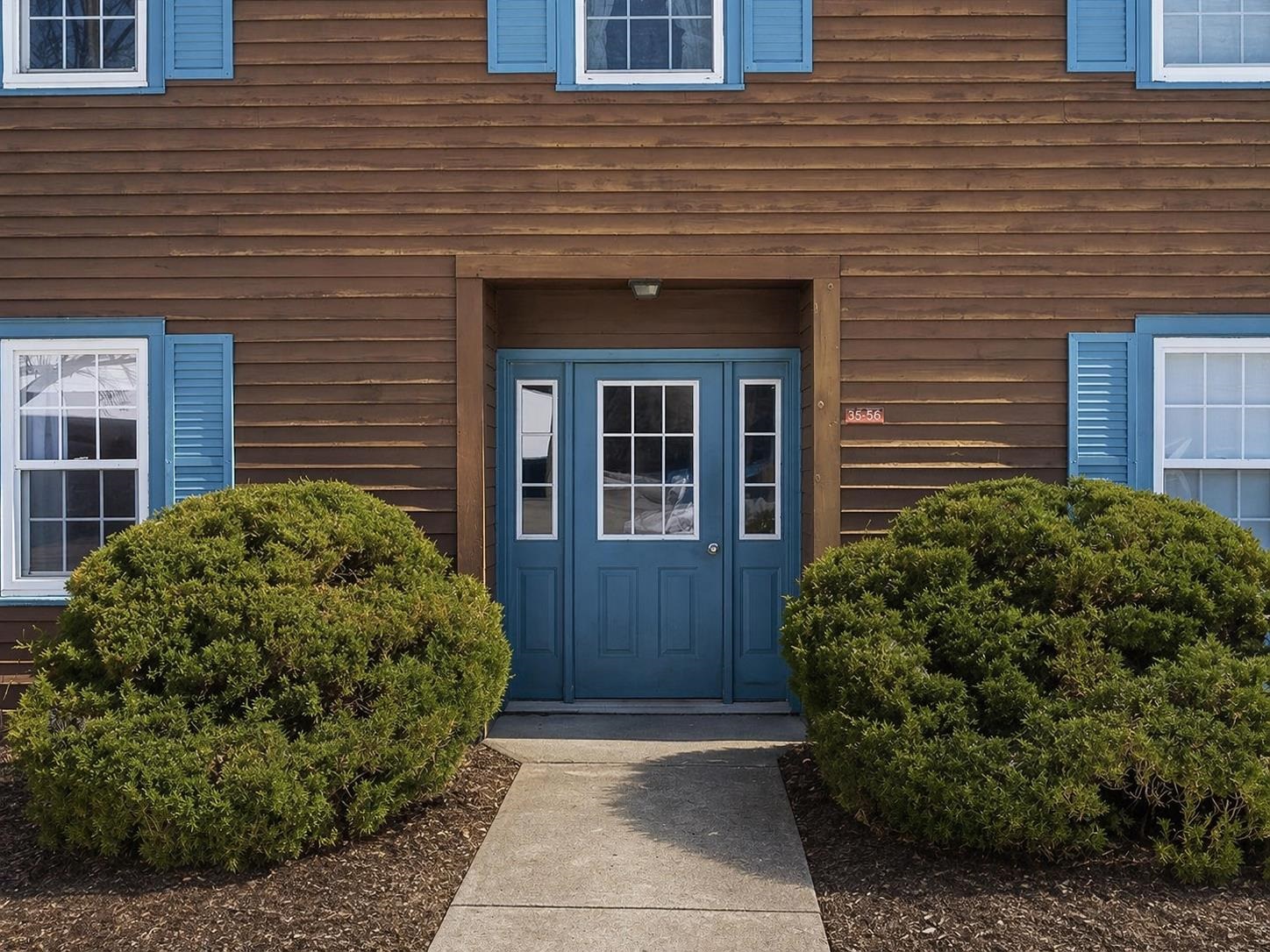 53 Twin Oaks Terrace