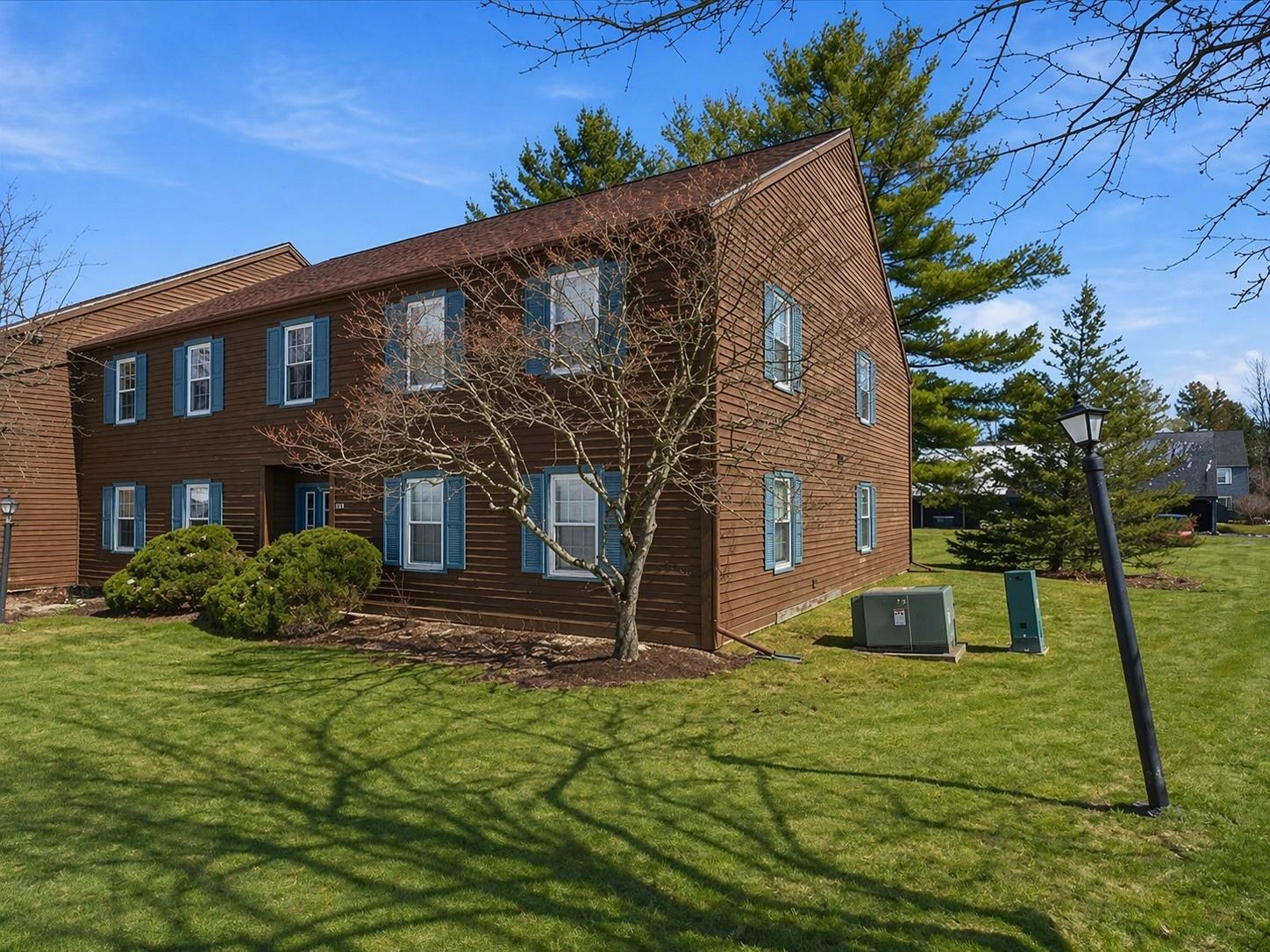 53 Twin Oaks Terrace