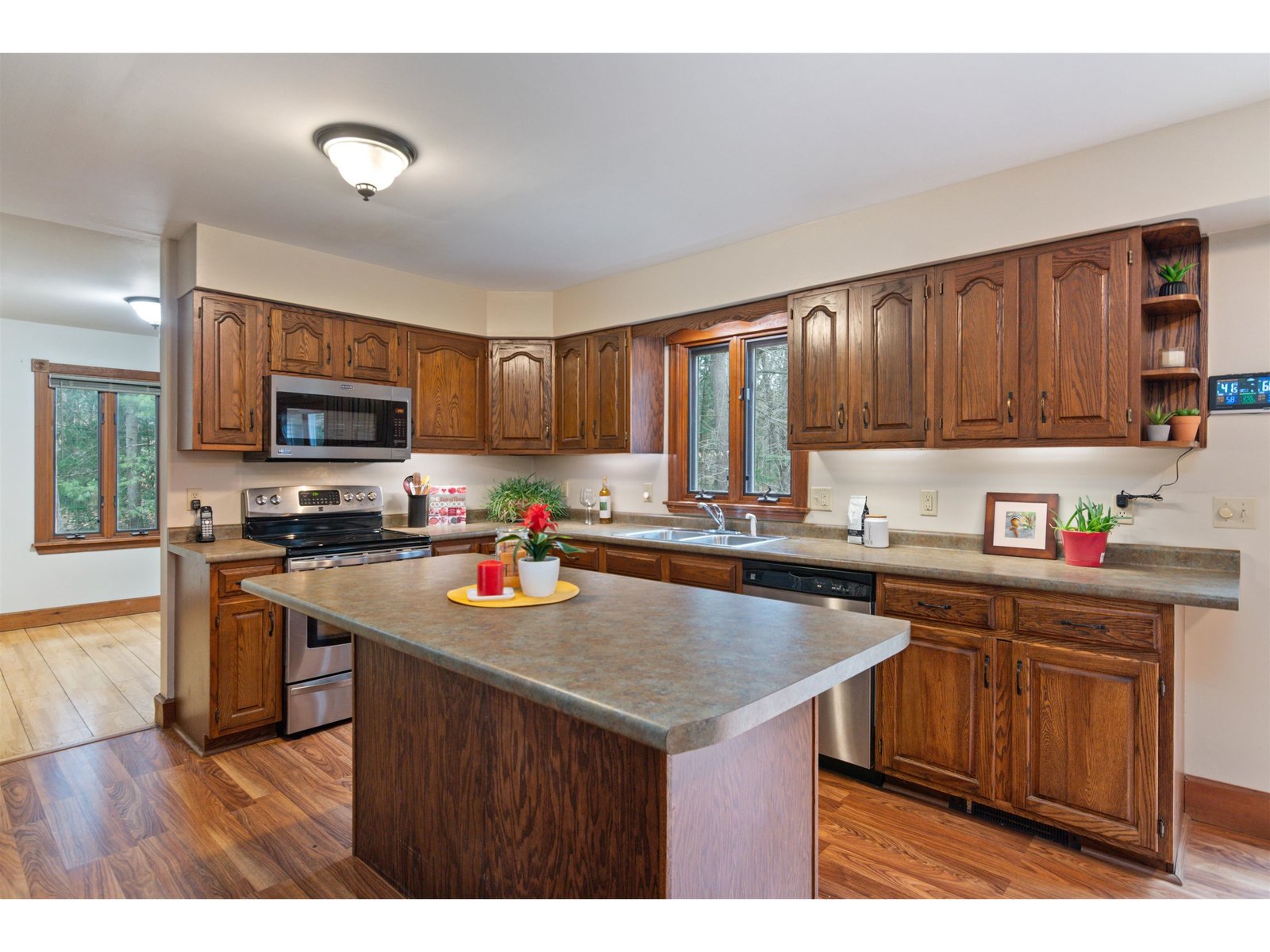 53 Valley View Drive