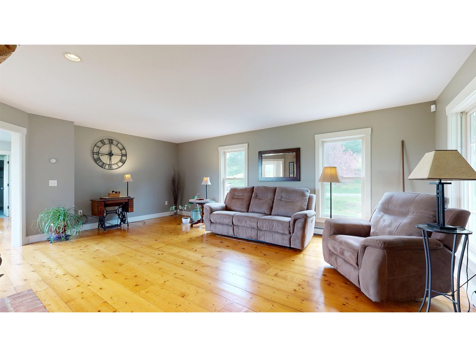 530 Brazier Road