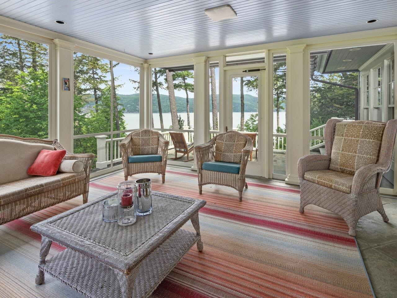 Family room w/wood fireplace