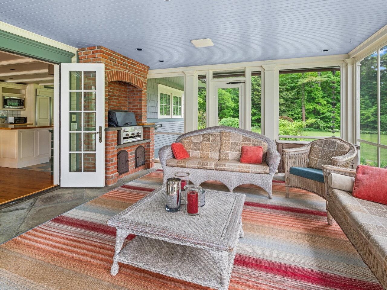 Stunning lakefront 5 ac estate