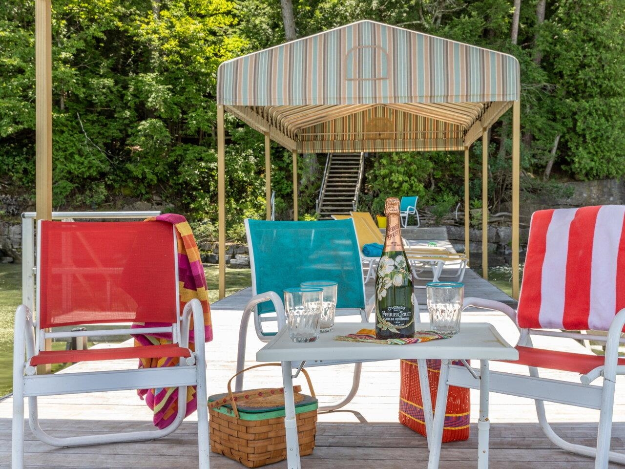 Vergennes Shops & Restaurants!