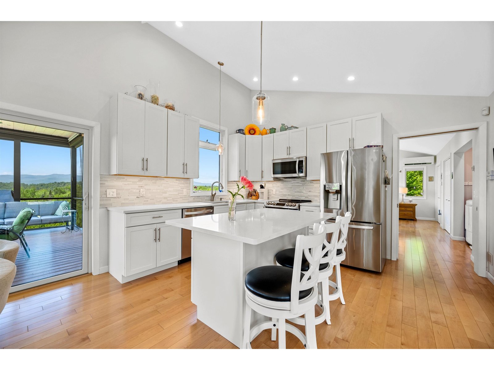 532 Mountain Estates Drive