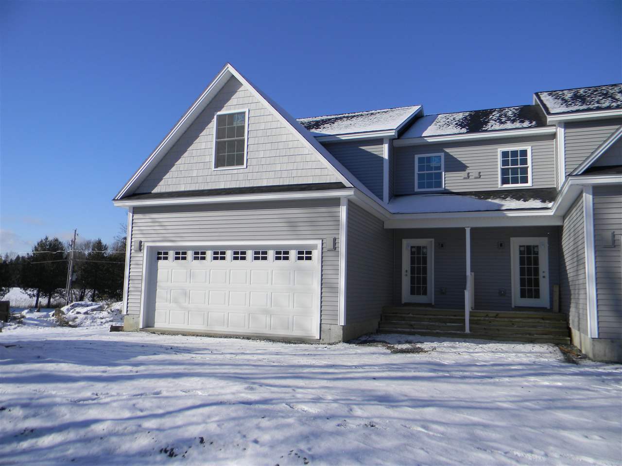 5335 Georgia Shore Road, Unit A