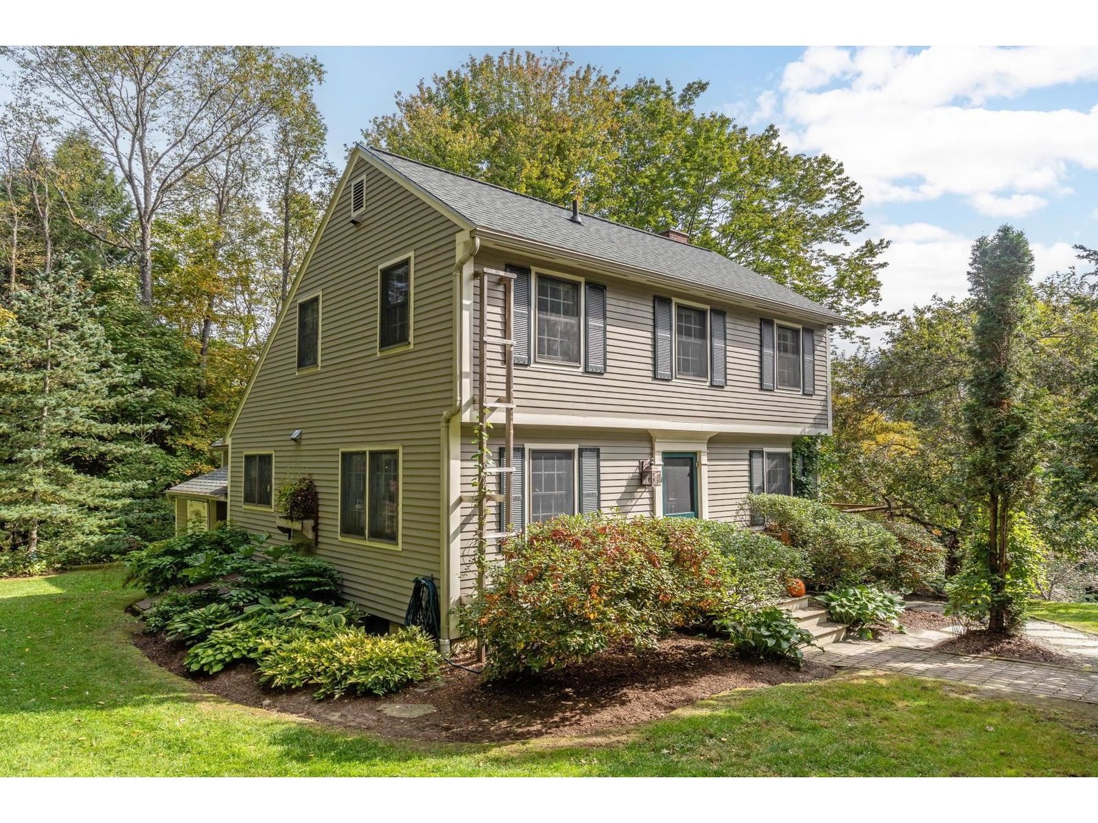 534 Moulton Lane