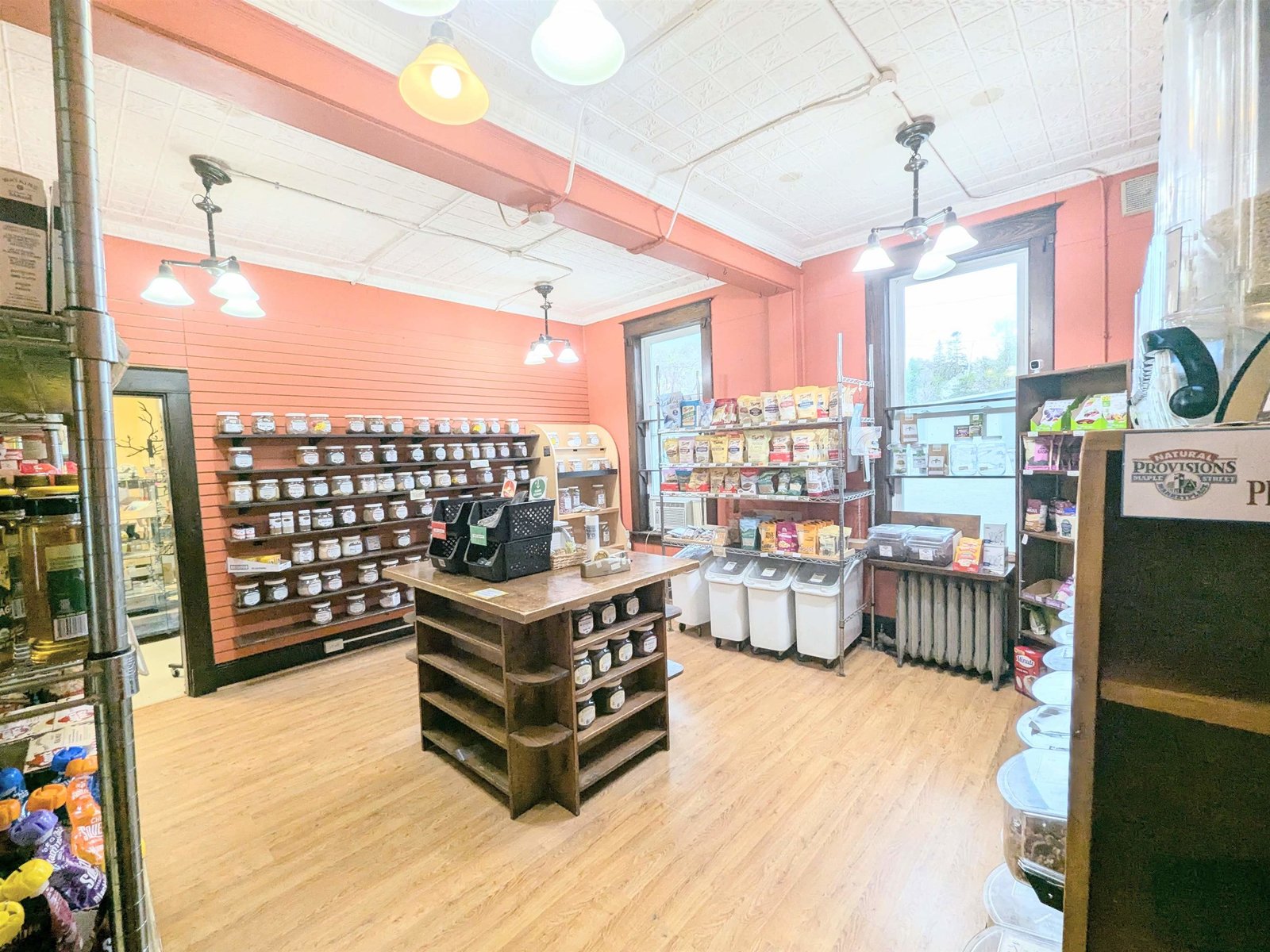 537 Railroad Street
