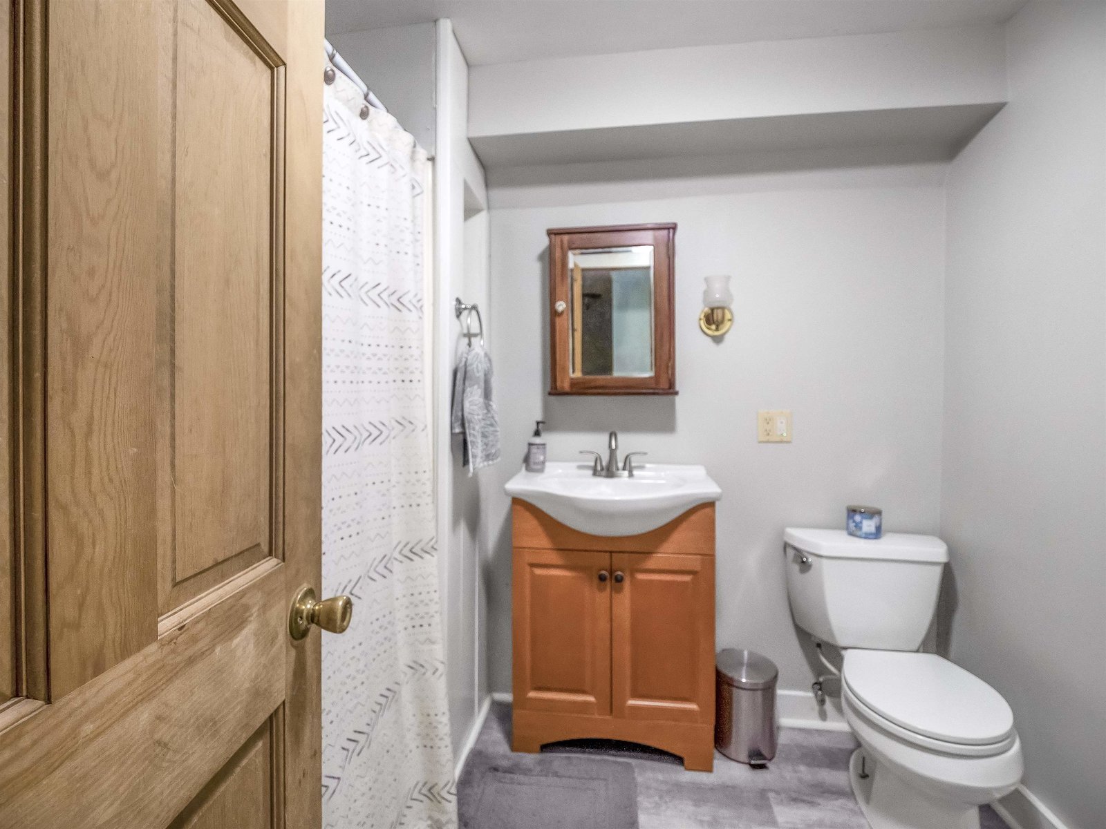 538 Bridgewater Center Road