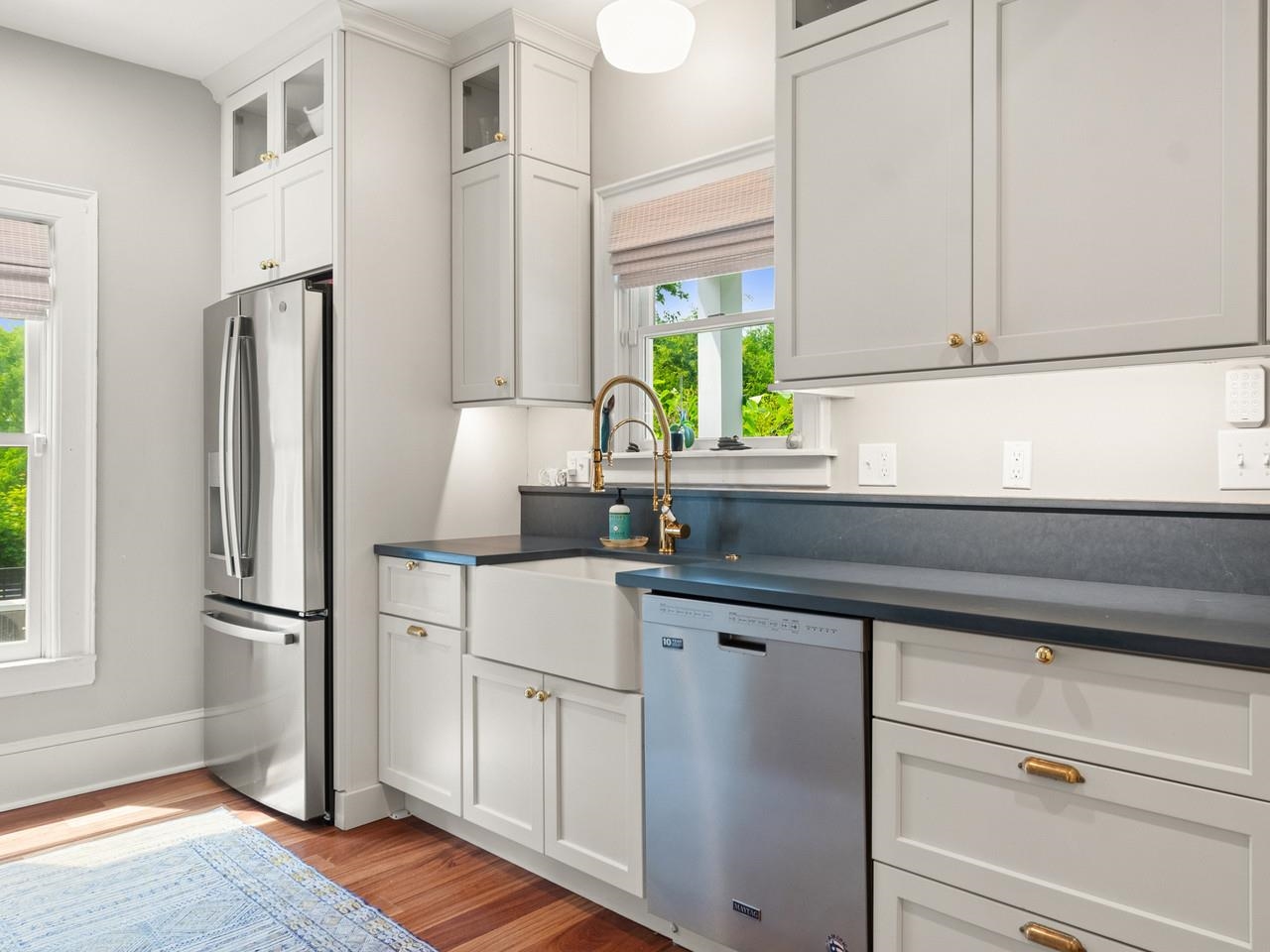 Fully renovated kitchen