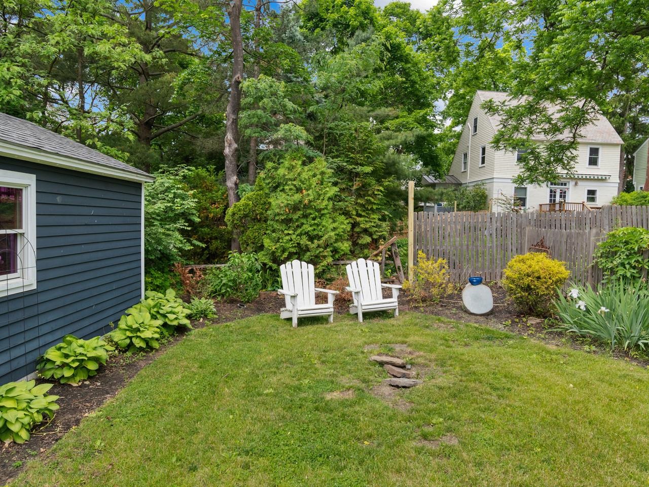 Yard & garden space