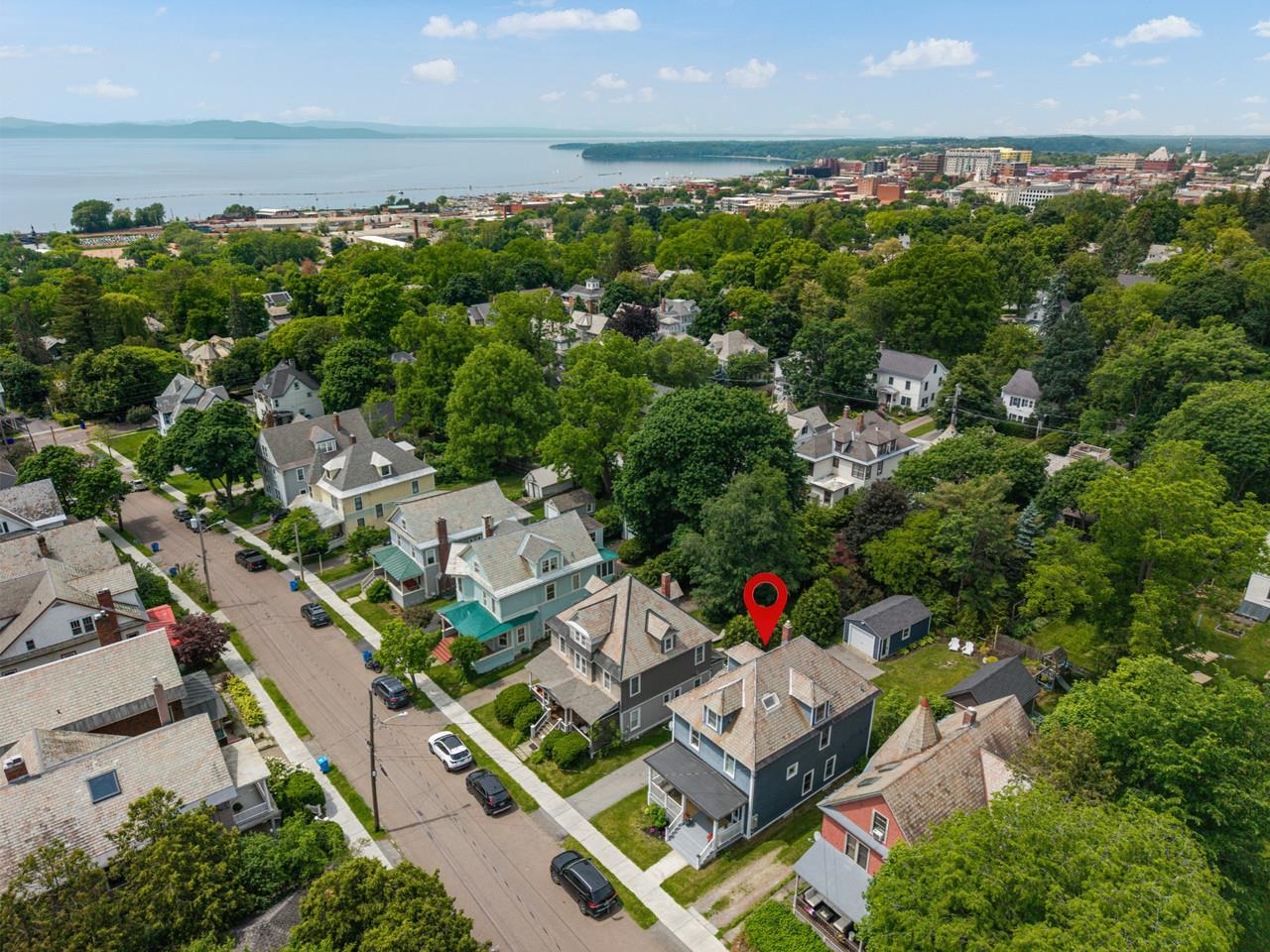 Close to lake & downtown